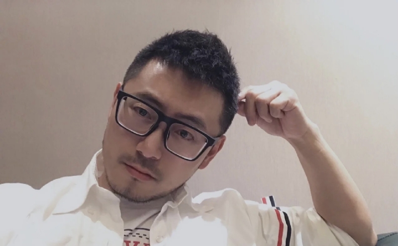 铭哲的第一张照片--桃园王婆说媒