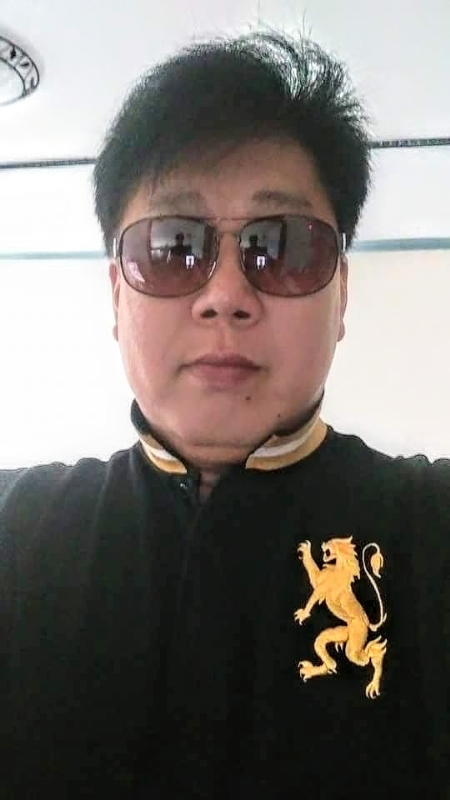 含笑半步癲的第二张照片--桃园王婆说媒