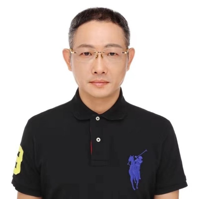 邱先森的第一张照片--桃园王婆说媒